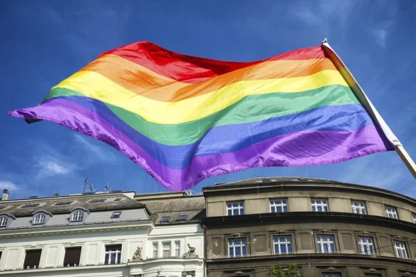 Quel Pride che fa paura: resistenza arcobaleno nel 2025